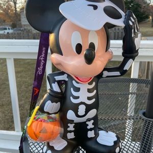 Mickey Mouse popcorn 🍿 bucket